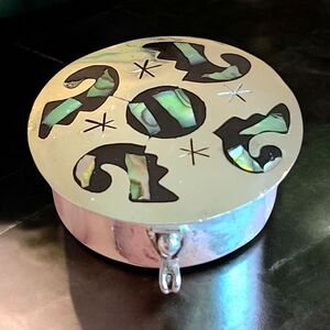 Vintage Alpaca Mexico Mother of Pearl Abalone Shell Stars Pill Container